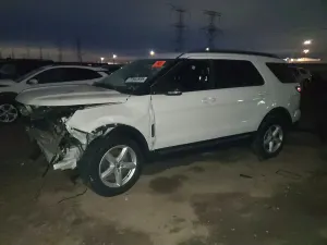 Ford Explorer 2.3L 4 2016