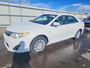 Toyota Camry BASE 2.5L 4 2012
