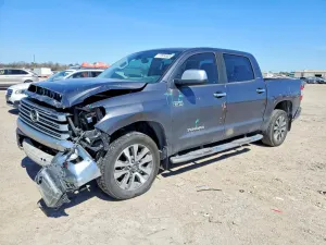 Toyota Tundra 5.7L 8 2020