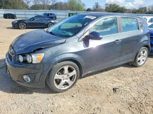 Chevrolet Aveo (Sonic) 1.4L 4 2014