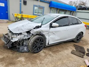 Ford Focus 2.0L 4 2016