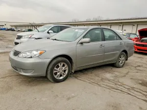 Toyota Camry LE 3.0L 6 2005