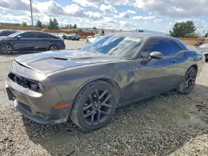 Dodge Challenger SXT 3.6L 6 2019