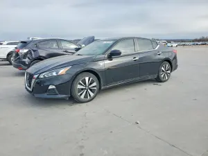 Nissan Altima 2.5L 4 2022