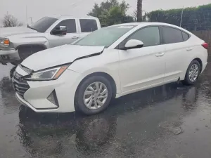 Hyundai Elantra SE 2.0L 4 2019