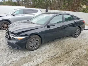Hyundai Elantra SEL 2.0L 4 2024