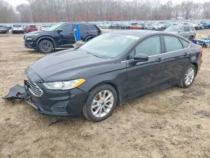 Ford Fusion SE 1.5L 4 2020