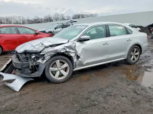 Volkswagen Passat SE 2.5L 5 2013
