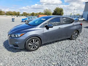 Nissan Versa SV 1.6L 4 2021