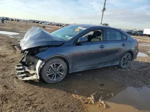 Kia Cerato / Forte / K3 LX 2.0L 4 2024