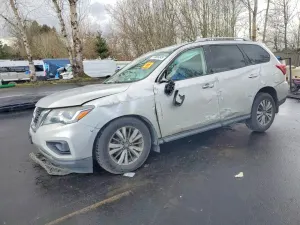 Nissan Pathfinder S 3.5L 6 2018
