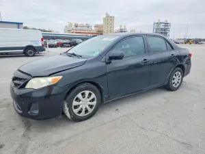 Toyota Corolla BASE 1.8L 4 2011
