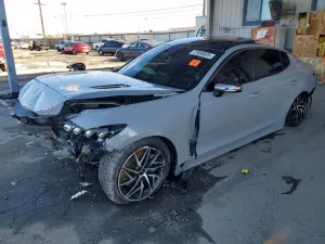 Kia Stinger GT LINE 2.5L 4 2022