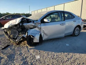 Toyota Corolla 1.8L 4 2019