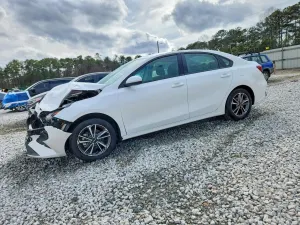 Kia Cerato / Forte / K3 LX 2.0L 4 2023
