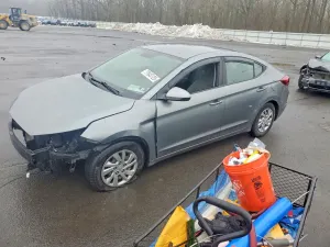 Hyundai Elantra SE 2.0L 4 2019