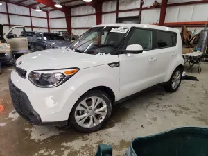 Kia Soul 2.0L 4 2015