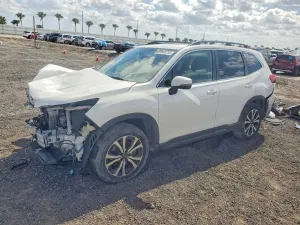 Subaru Forester LIMITED 2.5L 4 2020