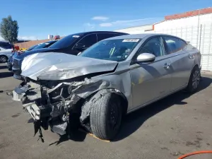 Nissan Altima S 2.5L 4 2021