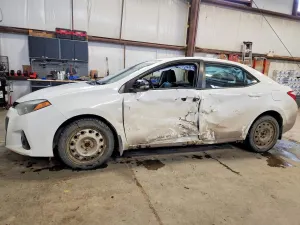 Toyota Corolla 1.8L 4 2016