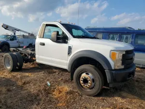 Ford F550 6.7L 8 2017