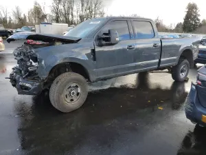 Ford F-350 SUPER DUTY 6.7L 8 2021