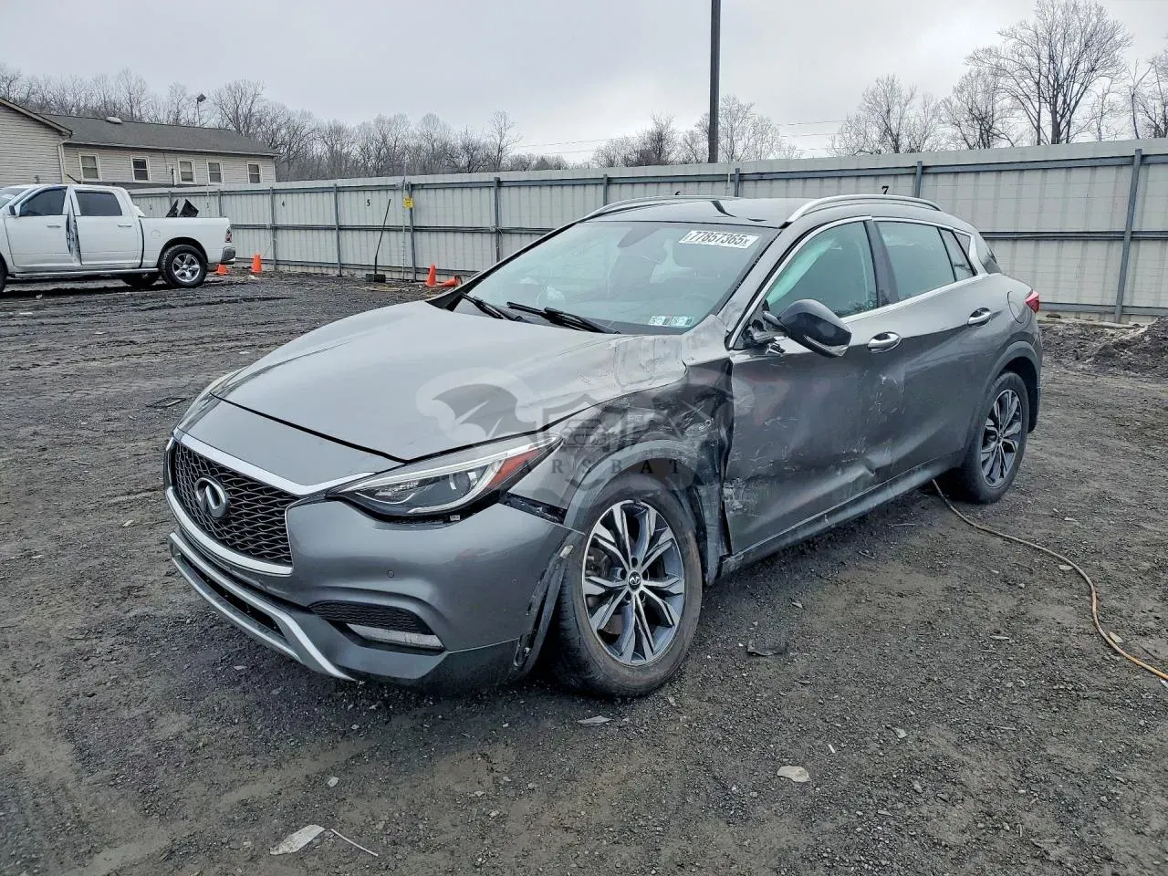 Infiniti QX30 BASE 2.0L 4 2017