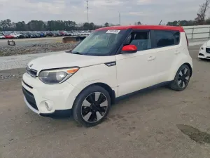 Kia Soul + 2.0L 4 2018