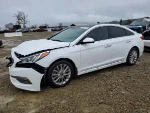 Hyundai Sonata SPORT 2.4L 4 2015