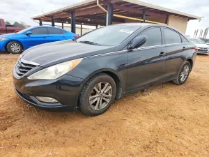 Hyundai Sonata GLS 2.4L 4 2013