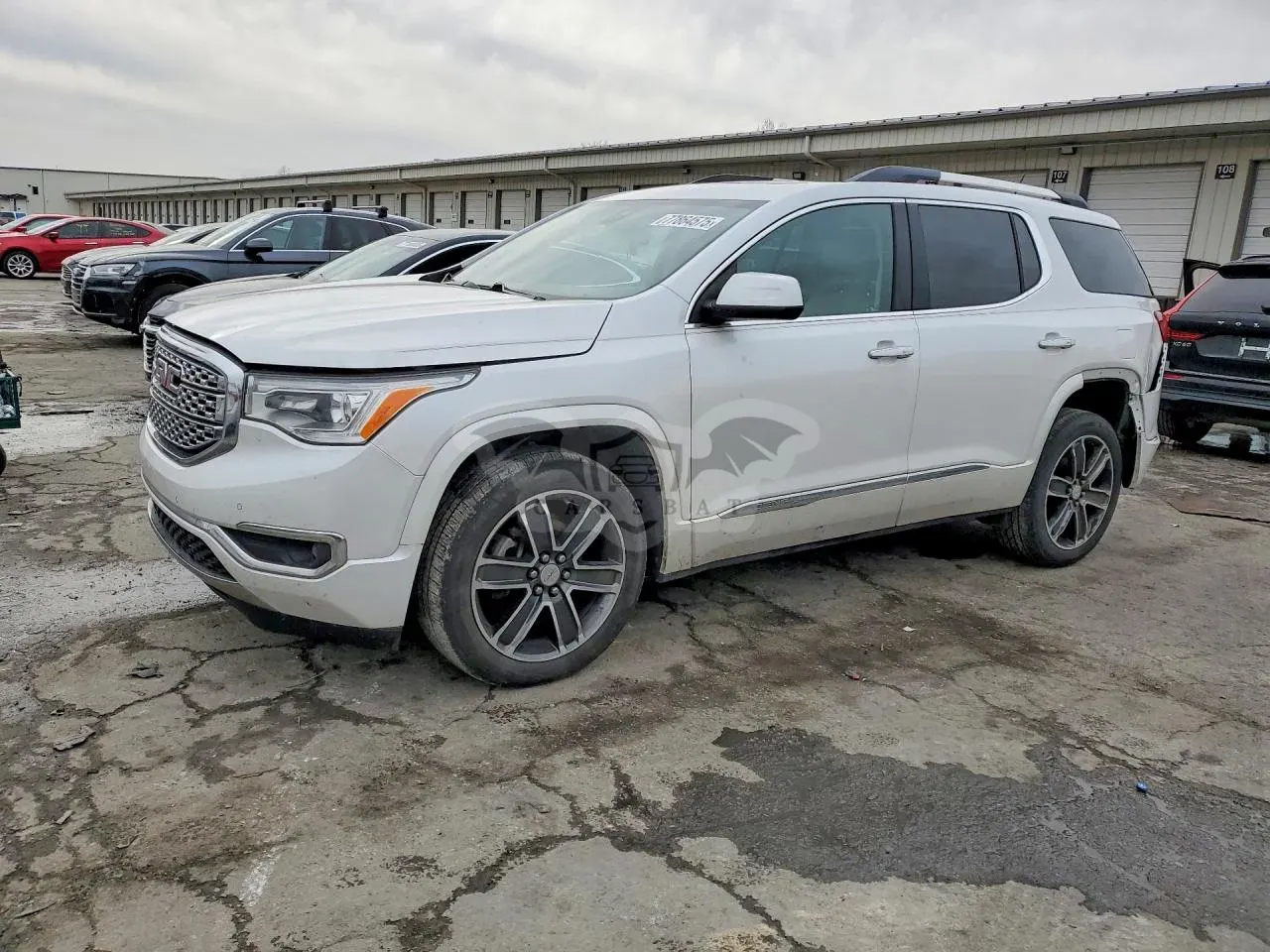 GMC Acadia DENALI 3.6L 6 2017