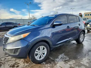Kia Sportage LX 2.4L 4 2011