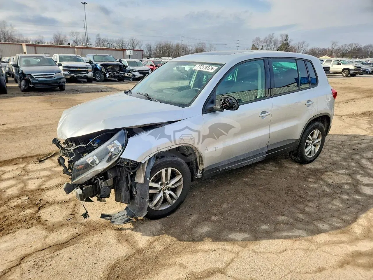 Volkswagen Tiguan S 2.0L 4 2013