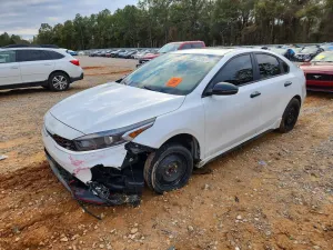 Kia Cerato / Forte / K3 GT LINE 2 L 4 2024