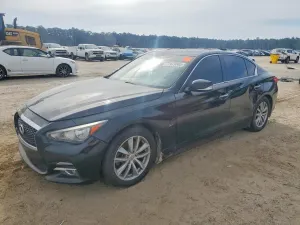 Infiniti Q50 3.7L 6 2015