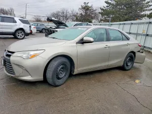 Toyota Camry LE 2.5L 4 2017