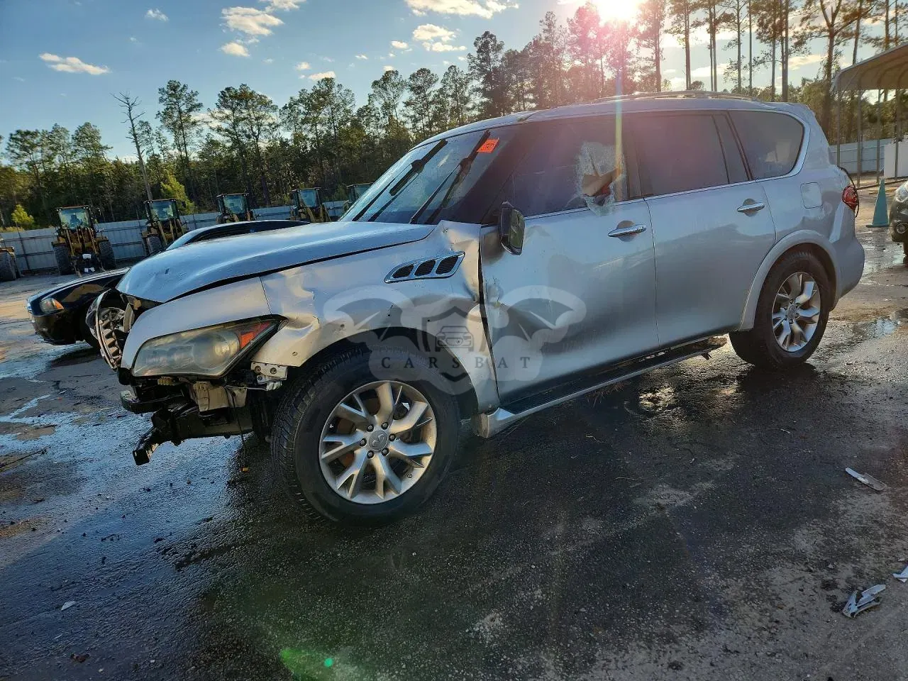 Infiniti QX56 5.6L 8 2013
