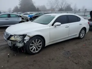 Lexus LS 4.6L 8 2011