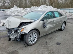 Toyota Camry SE 3.5L 6 2014
