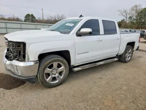 Chevrolet Silverado 1500 C1500 LT 5.3L 8 2017
