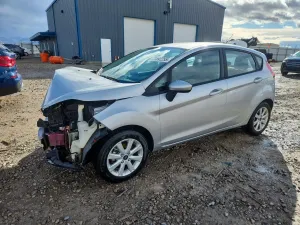 Ford Fiesta SE 1.6L 4 2011