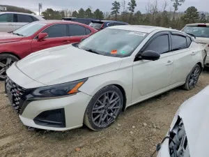 Nissan Altima 2.0L 4 2023