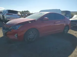 Hyundai Elantra SEL 2.0L 4 2020
