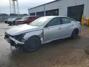 Nissan Altima S 2.5L 4 2019
