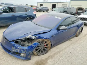 Tesla Model S 2018