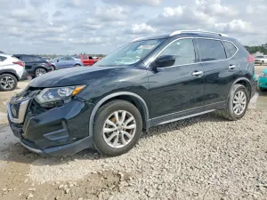 Nissan Rogue S 2.5L 4 2020