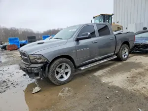 Dodge RAM 5.7L 8 2011