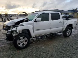 Toyota Tacoma DOUBLE CAB PRERUNNER 4.0L 6 2005