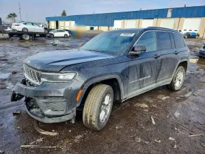 Jeep Grand Cherokee LAREDO 3.6L 6 2024