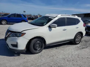 Nissan Rogue S 2.5L 4 2019